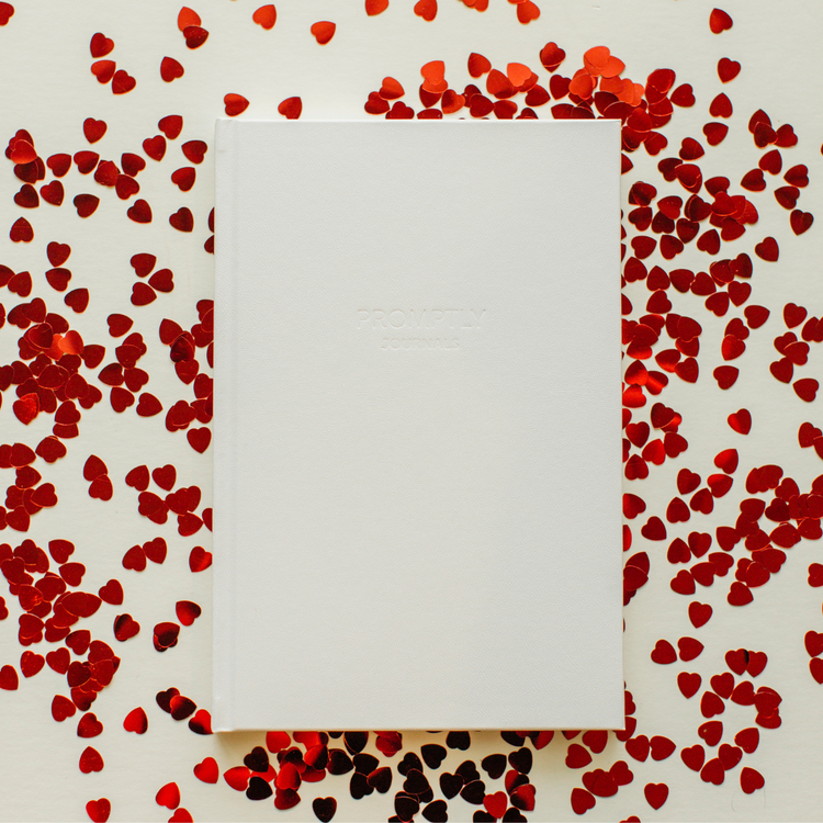 OUR LOVE STORY Relationship Journal: The perfect gift to keep love